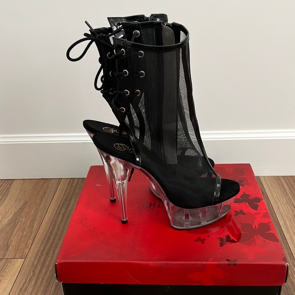 Pleaser Heels Delight